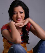 richa-panai-new-photos-4