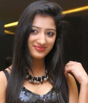 richa-panai-latest-photos-black-dress-7