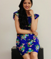 richa-panai-new-photo-stills-14