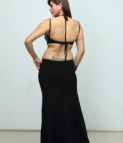 rishika-latest-photo-stills-09