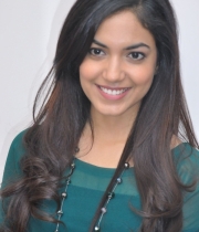 ritu-varma-new-photo-stills-36