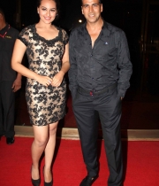 success-bash-of-rowdy-rathore-movie-1