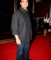 success-bash-of-rowdy-rathore-movie-2