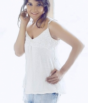 actress-sakshi-photo-shoot-15