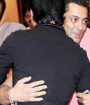 sharukh-salman-khan-party-photos-2