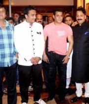 sharukh-salman-khan-party-photos-8