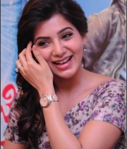 samantha-attarintiki-daredi-25-days-success-meet-stills51382368895