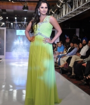 sania-mirza-latest-photos-8