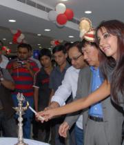 sanjana-at-bajaj-electronics-opening-at-madhapur-photos-14