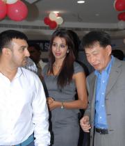 sanjana-at-bajaj-electronics-opening-at-madhapur-photos-17