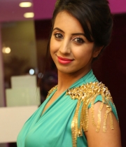 sanjjanaa-archana-latest-stills-7