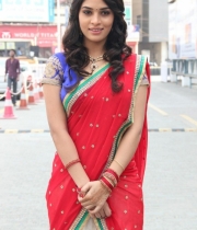 sanyathara-half-saree-photo-stills-04