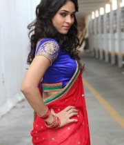 sanyathara-half-saree-photo-stills-12