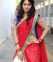 sanyathara-half-saree-photo-stills-24