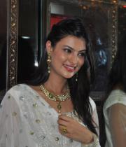 sayali-temple-jewellery-launch-stills-15