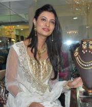 sayali-temple-jewellery-launch-stills-17