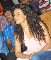 seerath-kapoor-new-stills-11