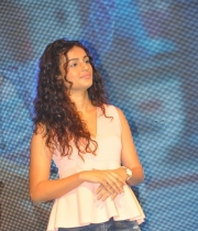 seerath-kapoor-new-stills-13