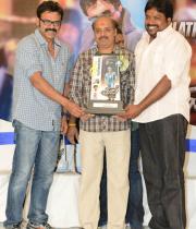 shadow-platinum-disc-function-stills-30