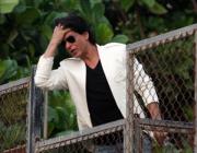 shahrukh-khan-birthday-celebrations-photos-1187