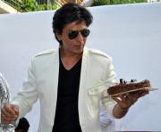 shahrukh-khan-birthday-celebrations-photos-1227