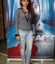 sheena-shahabad-latest-photos-10