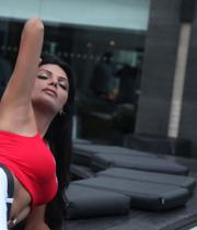sherlyn-chopra-looks-hot-promoting-splitsvilla-6-in-kolkata-06