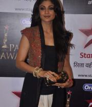 shilpa-shetty-at-star-pariwar-awards-4