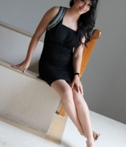 shivani-new-photo-stills-16