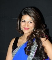 shradda-das-hot-photos_19