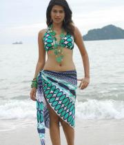 shraddha-das-hot-bikini-pics-08