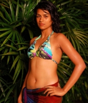 shraddha-das-hot-photo-collections-37