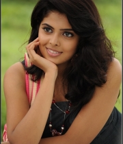 actress-shravya-hot-stills191386415785