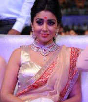 shreya-dance-performance-at-tollywood-channel-launch-23