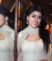 shriya-at-inner-wheel-club-launch-3