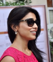 shriya-latest-stills-1