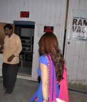 shruthi-hasan-at-ramaiya-vastavaya-sets-02