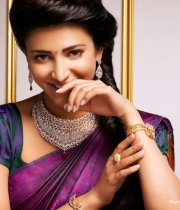 shruthi-hassan-latest-photoshoot-5