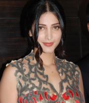 shruthi-hassan-photostills-gallery-1_s_187