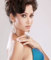 sindhu-affan-photoshoot-stills-01