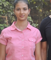 sindhu-reddy-cute-photostills-gallery-5_s_253