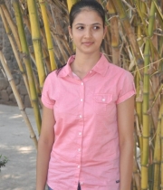 sindhu-reddy-cute-photostills-gallery-7_s_191