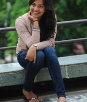 singer-geetha-madhuri-latest-photo-stills-15