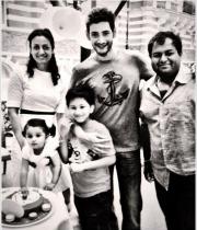 mahesh-babu-daughter-sitara-birthday-pics-01