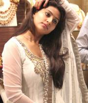 sneha-at-malabar-gold-collections-7