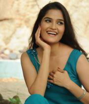 sneha-takur-hot-photos-3