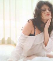 sneha-ullal-hot-images-03