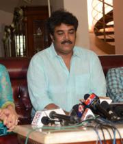 something-something-pressmeet-photos-11