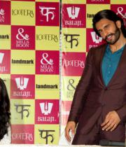 sonakshi-sinha-at-launch-mills-boon-novels-13