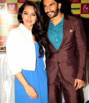 sonakshi-sinha-at-launch-mills-boon-novels-23